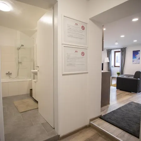 Modern Old Town Apartment