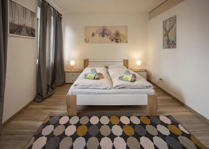 Modern Old Town Apartamento *